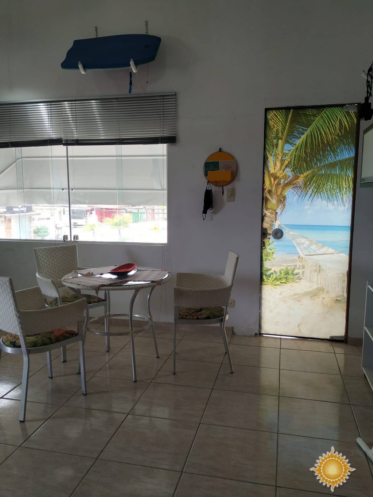 Apto duplex com 01 dorm o segundo dorm opcional no mezanino, mobiliado, com 2 vagas de garagem !!!