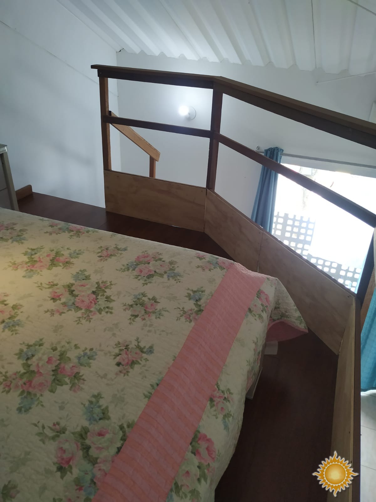 Apto duplex com 01 dorm o segundo dorm opcional no mezanino, mobiliado, com 2 vagas de garagem !!!