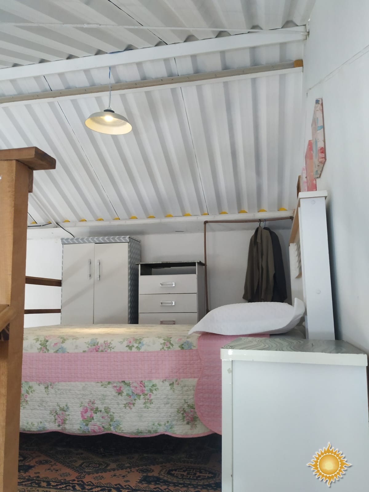 Apto duplex com 01 dorm o segundo dorm opcional no mezanino, mobiliado, com 2 vagas de garagem !!!