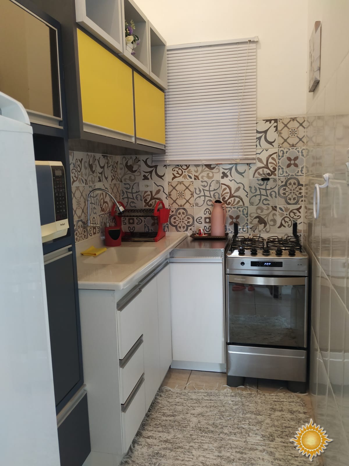 Apto duplex com 01 dorm o segundo dorm opcional no mezanino, mobiliado, com 2 vagas de garagem !!!