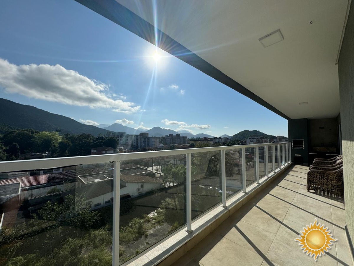 Excelente Apto com 03 Dorms, Sendo 2 Suítes com 02 Vagas de Garagem !!!