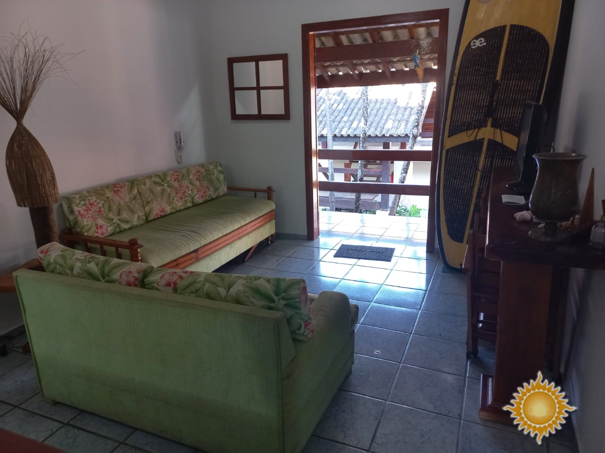 Ótima Localização Apto No Itaguá, com 2 Dorms , 2 Banheiros Ecom 2 Vagas !!!