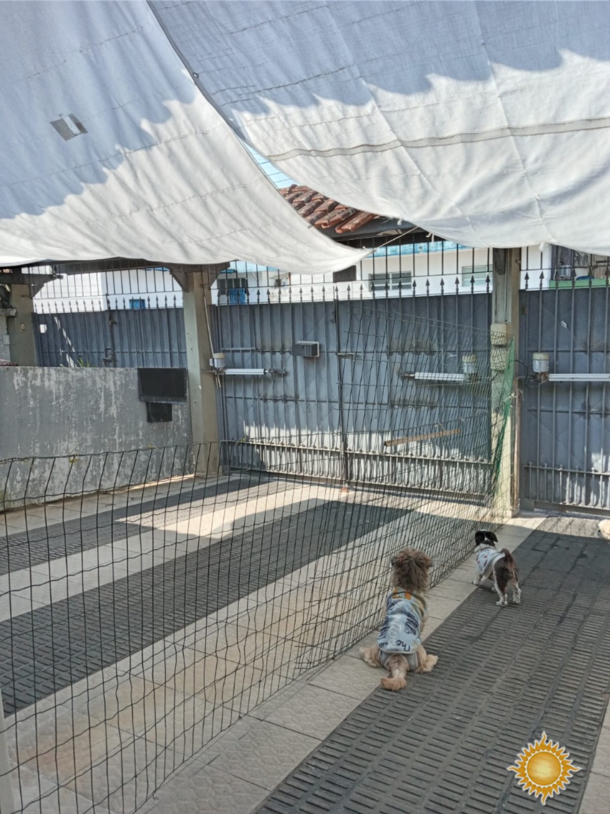 Ótima localização excelente casa principal com 03 dorms, sen