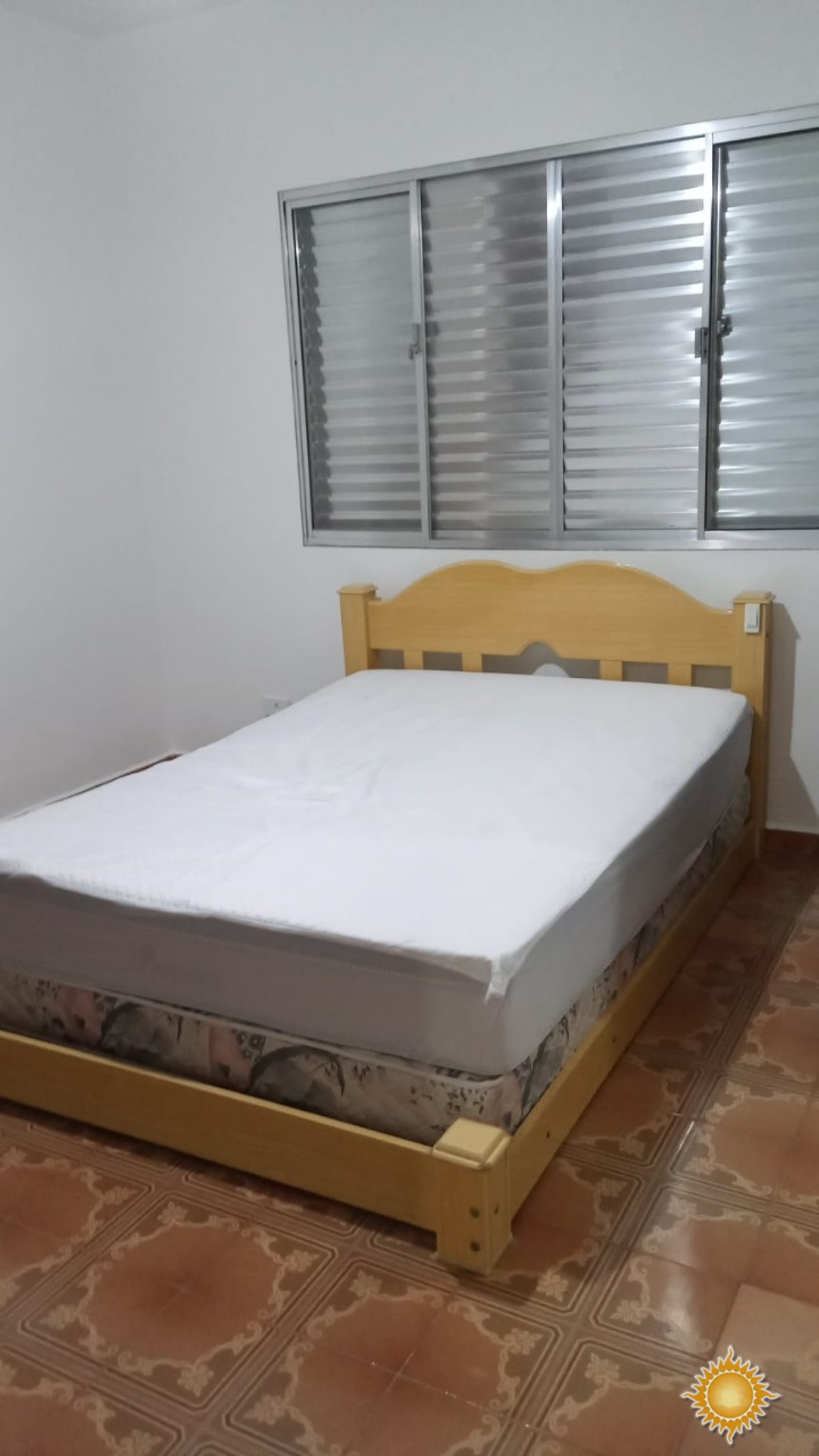 Ótima localização excelente casa principal com 03 dorms, sen