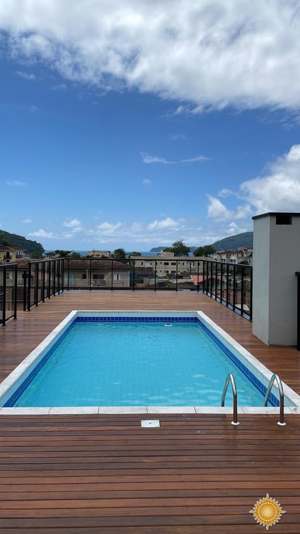 Lindo Loft a 300 Mts do Mar, com Espaço Gourmet, Fica Mobiliado !!!