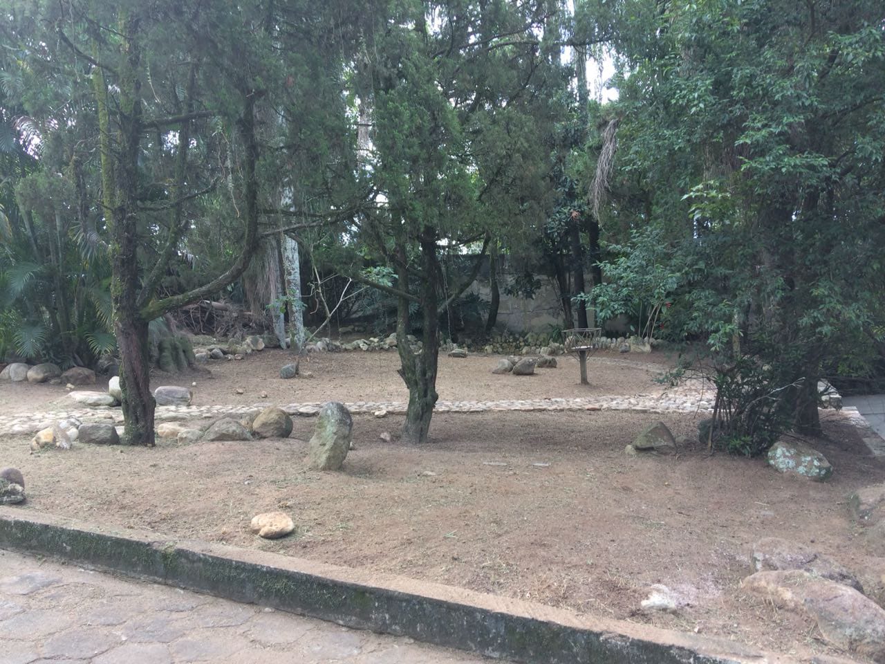 Área na estrada velha de tremembé !!!