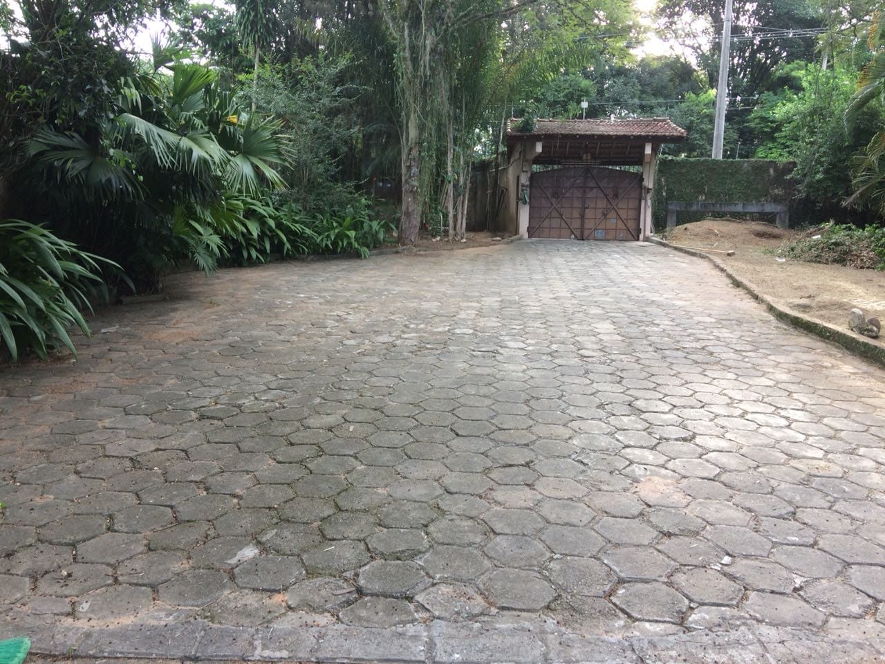Área na estrada velha de tremembé !!!