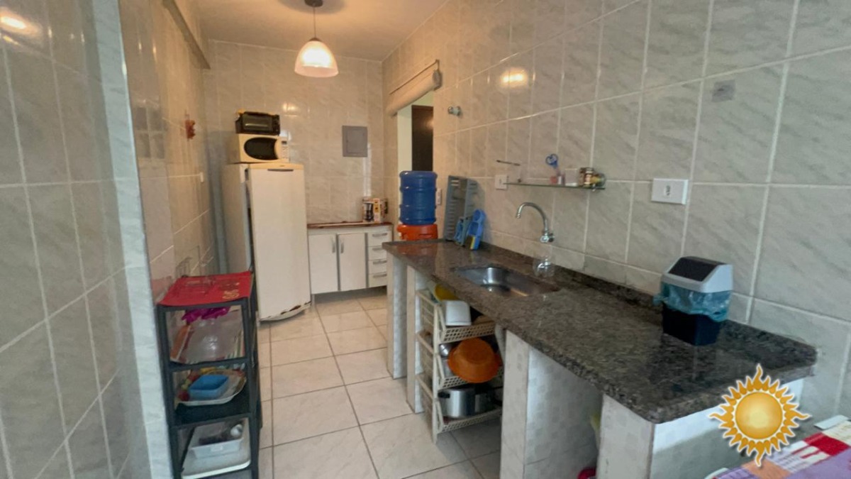Amplo apto com 02 dormitórios, sendo 01 suíte, mobiliado !!!