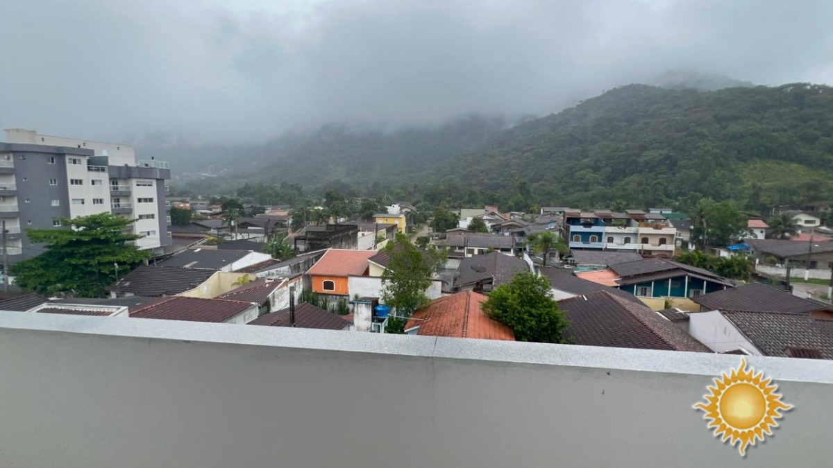 Amplo apto com 02 dormitórios, sendo 01 suíte, mobiliado !!!