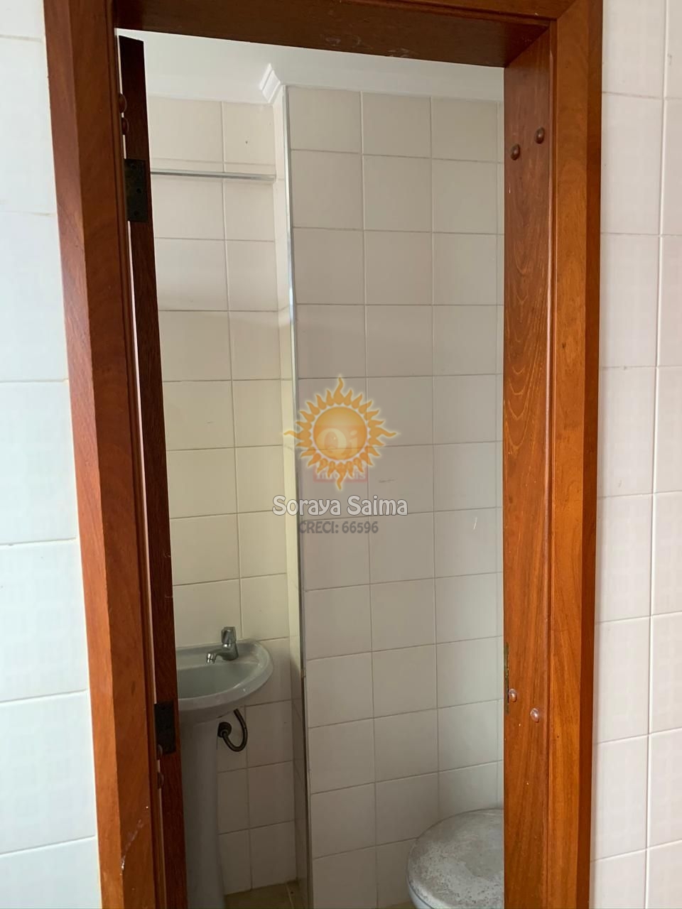 Apartamento no centro 03 quartos (sendo 1 suíte ) com área d
